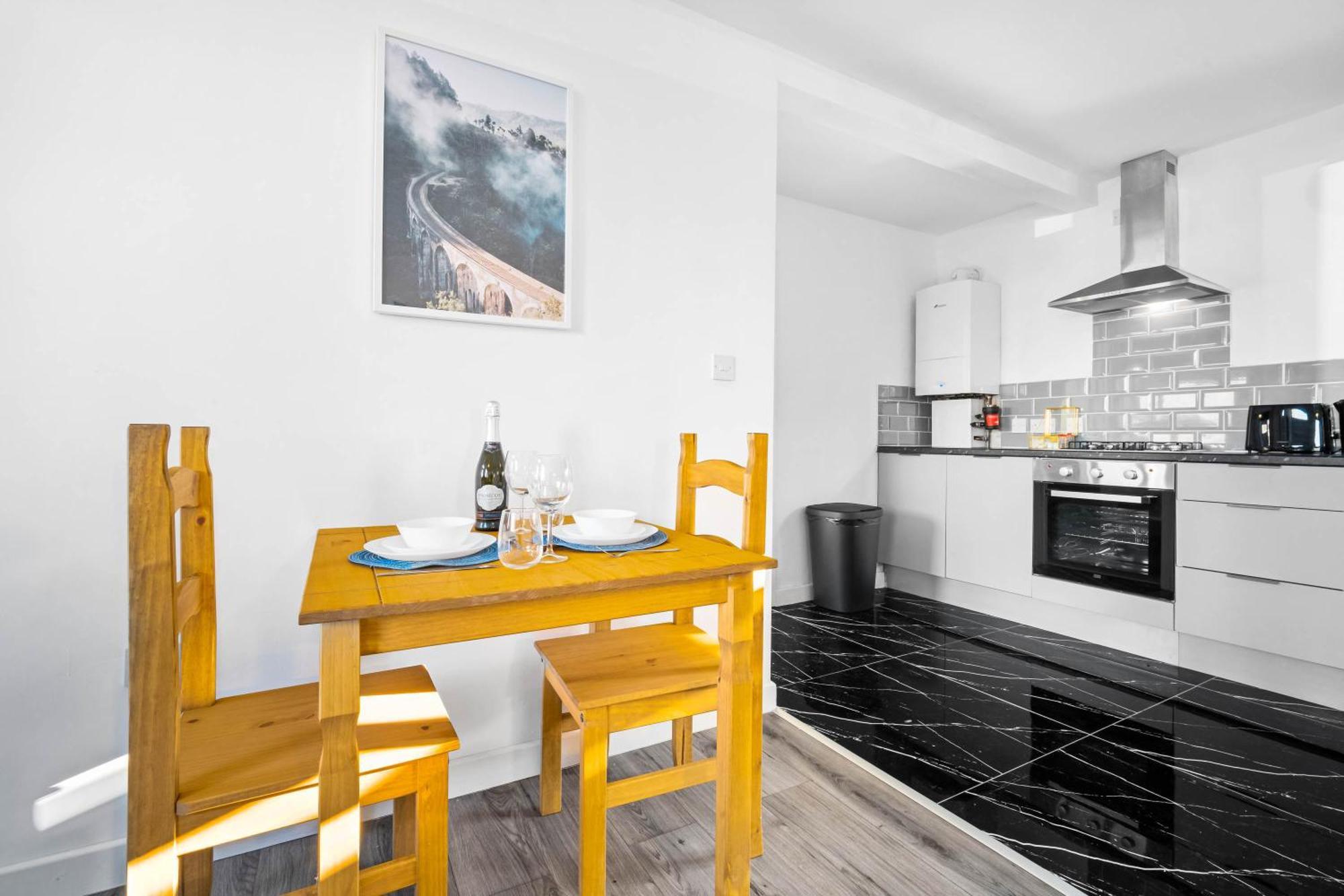 Modern Apartment - Cradley Heath - Top Rated - Netflix - Wifi - 1Mh Сметик Экстерьер фото